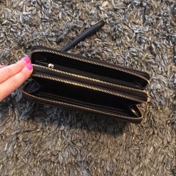 Wallet - Picture 2 of 3